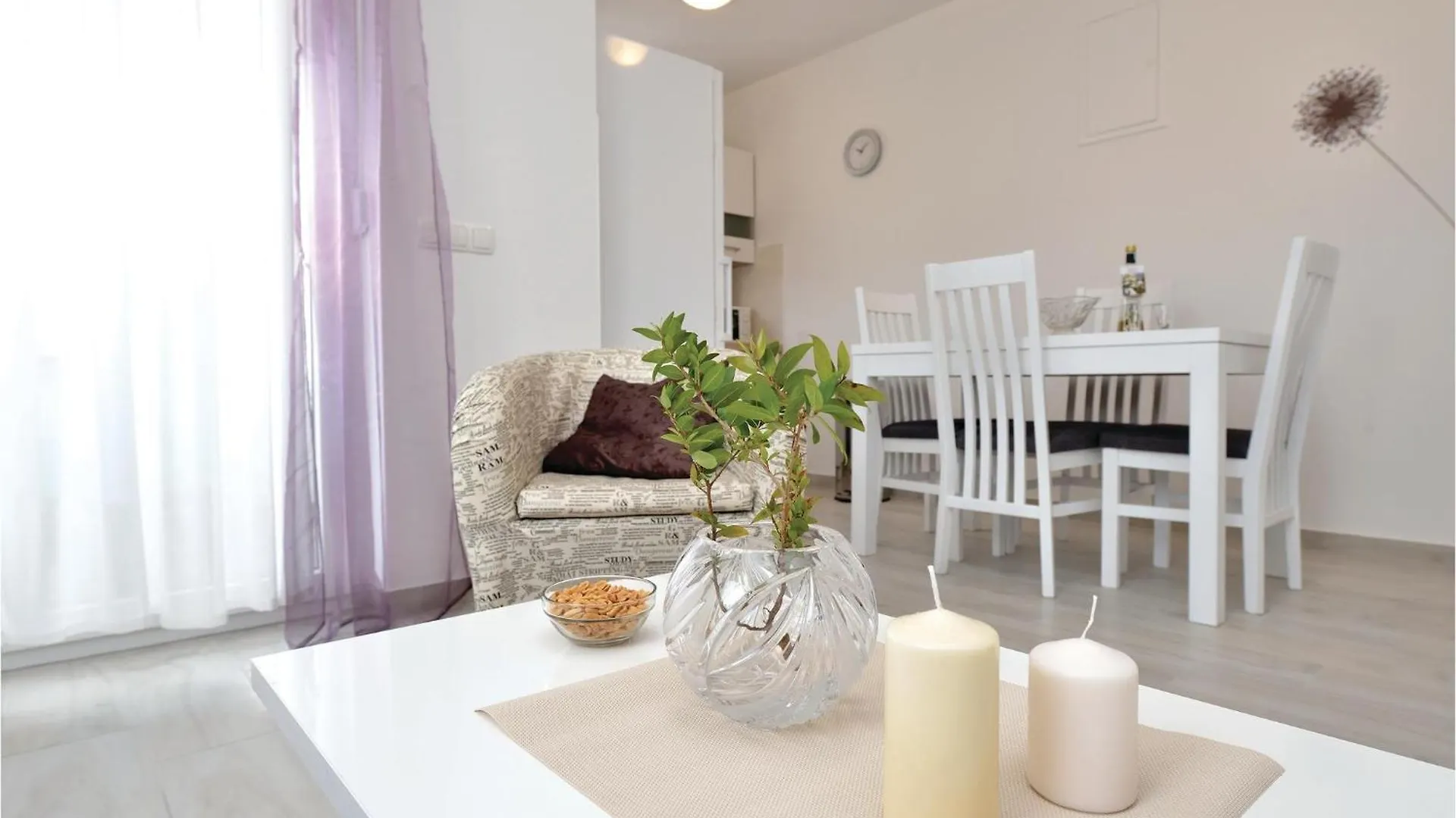Amazing Apartment In Vrsi-Mulo With Kitchen Vrsi